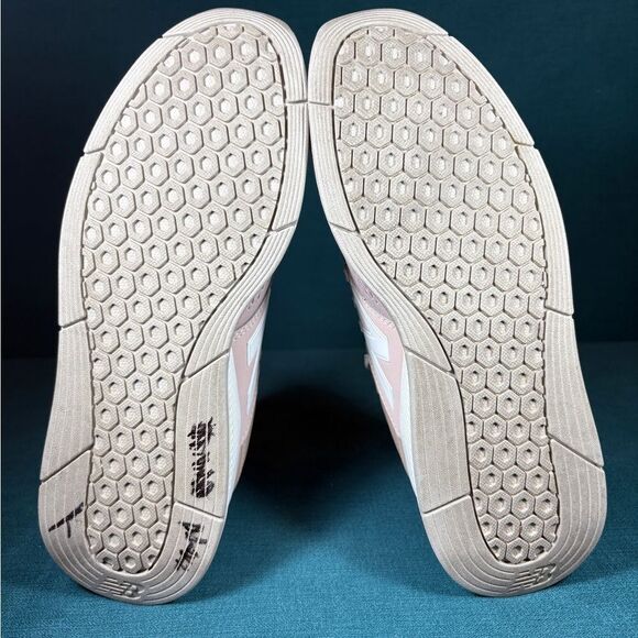 Size 9.5 - Women’s New Balance 247v2 pink shoes - Picture 8 of 9